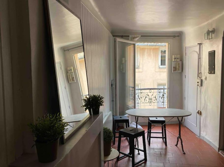 Superbe T2 Au Coeur D'Aix-En-Provence Apartment Bagian luar foto